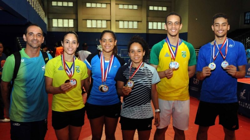 Brasil dominó el Santo Domingo Open Bádminton.
