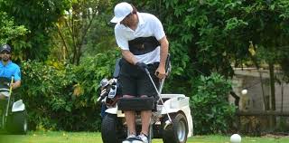 Un campeón mundial de golf en silla de ruedas que salió del club de Roberto de Vicenzo