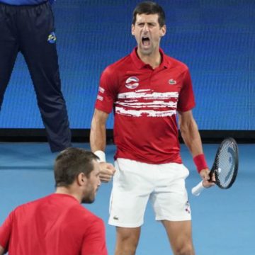 Djokovic y Troicki derrotan a Carreño y Feli para dar el título a Serbia