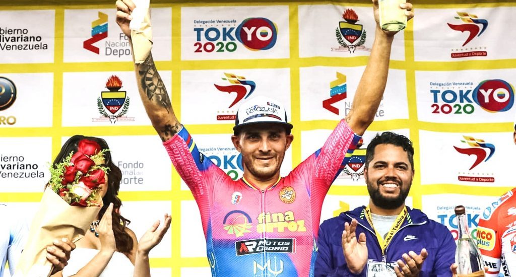 Ciclista venezolano Ralph Monsalve gana segunda etapa de Vuelta al Táchira