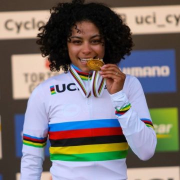 Ciclista dominicana obtiene medalla de oro en Campeonato Mundial de Ciclocross