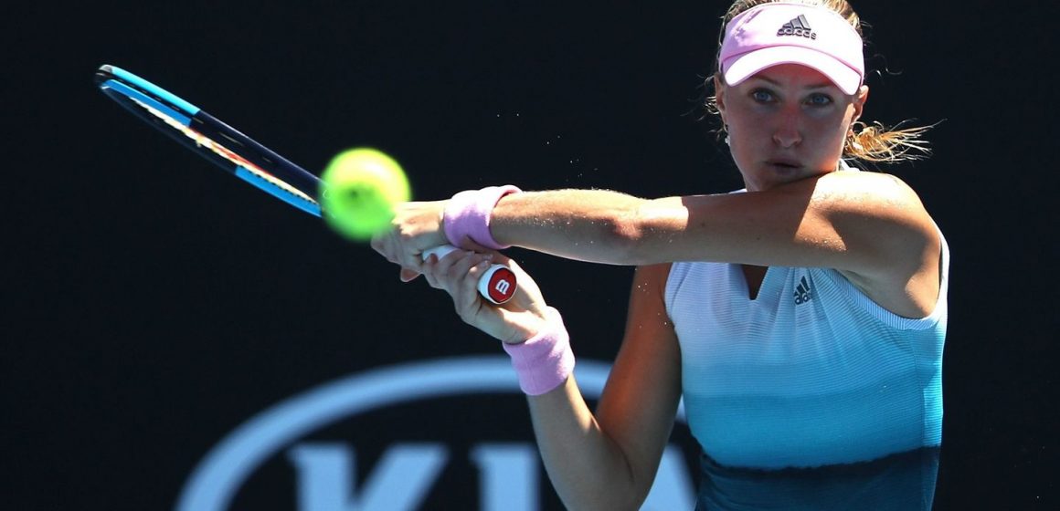 Kristina Mladenovic avanza a segunda ronda en torneo de Lyon