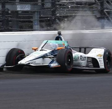 Fernando Alonso choca en la práctica de Indy 500