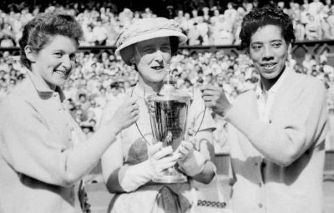 Muere Angela Buxton, leyenda del tenis británico