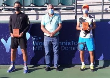 Dominicano Nick Hardt gana en dobles Tenis Internacional M15