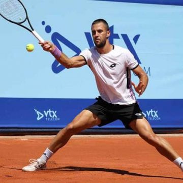 Djere y Berg avanzan a 2da ronda en Tenis de Gstaad