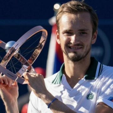 Medvedev gana Master de Toronto