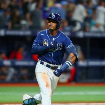 FRANCO EXTIENDE RACHA A 36, IGUALA A MANTLE