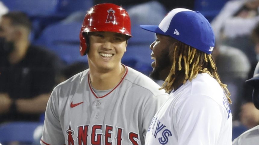 VLADI DA SU 44, EMPATA CON OHTANI Y VA TRAS TRIPLE CORONA