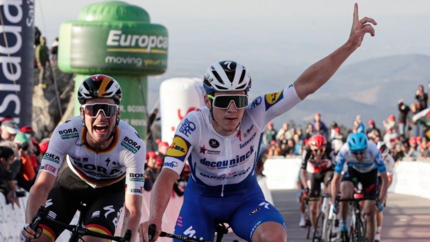 Evenepoel EVENEPOEL, ARROGANTE PERO BUEN CICLISTA