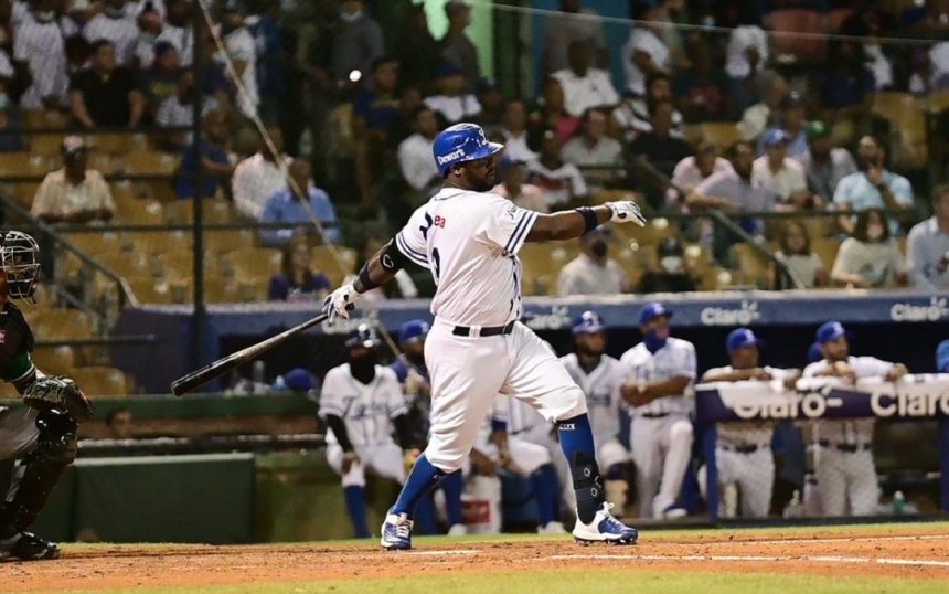 Ganan Licey, Escogido y Águilas