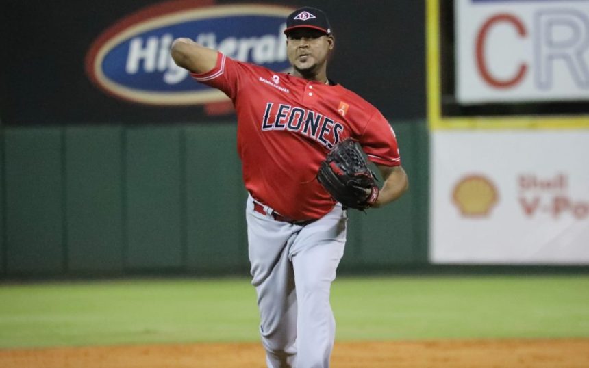 Nova muestra su clase ante Toros, Licey sube al tercero, Águilas vencen Estrellas