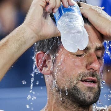 Polémica por bebida de Djokovic durante final frente a Alcaraz en Cincinnati