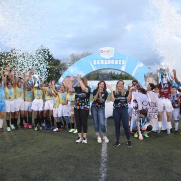 Babeque y Carol Morgan se coronan campeones en la Copa Humano Seguros de Fútbol