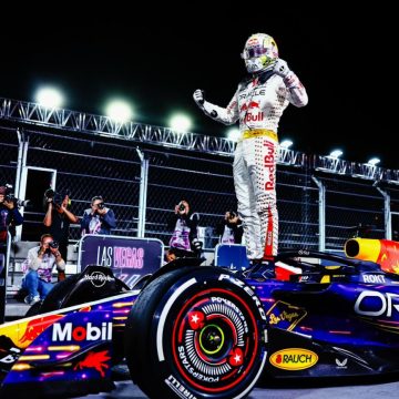 Verstappen gana carrera 18 en Las Vegas y Checo Pérez es Subcampeón F1 del año 2023