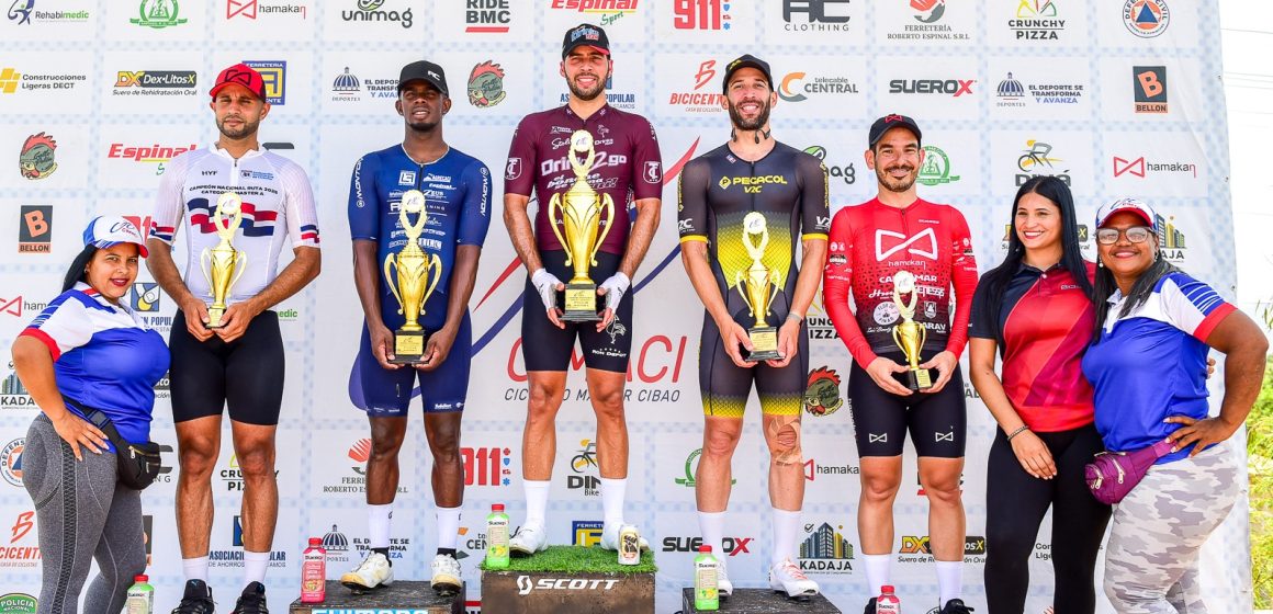Ramón Adames y Stephany Contreras se coronan campeones en 5ta Ciclismo Máster del Cibao