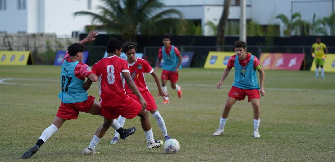 Cefam y La Salle Santiago vencen en la Copa Malta Morena de Fútbol